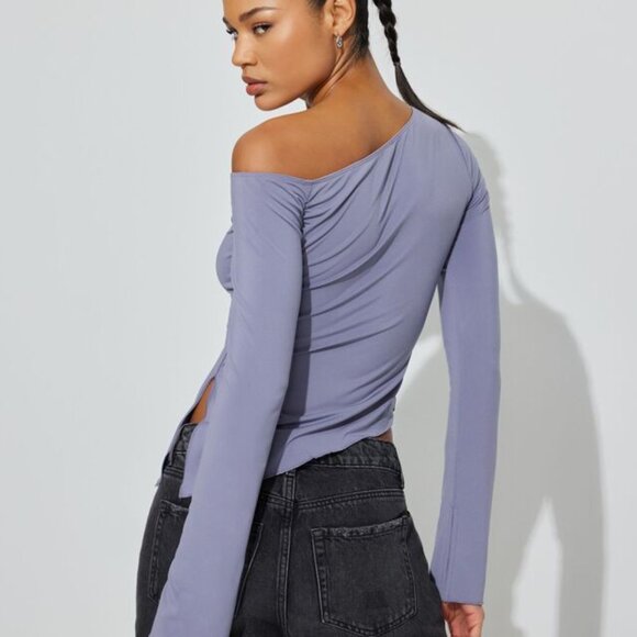 Garage Off Shoulder Asymmetric Long Sleeve Top - Picture 4 of 5